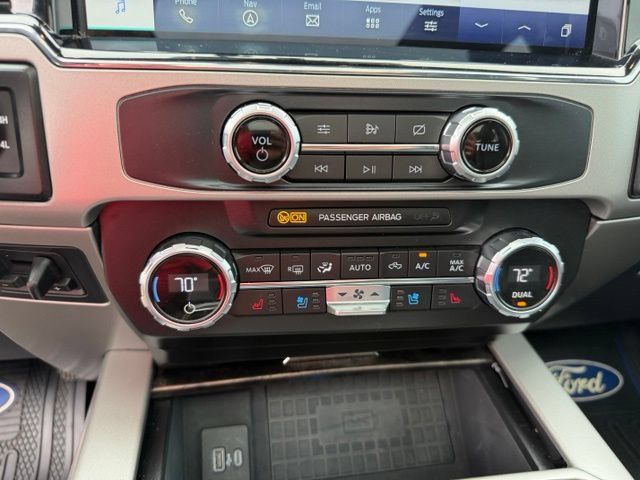 Used 2022 Ford F350 Lariat w/ Black Appearance Package AWD/4WD image 20