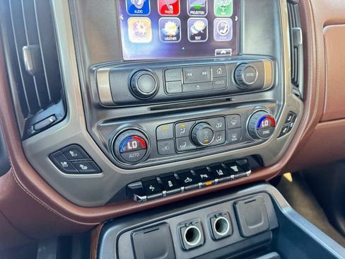 Used 2017 Chevrolet Silverado 2500 High Country w/ Duramax Plus Package AWD/4WD image 19