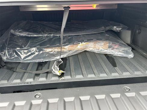 New 2026 Hyundai Santa Cruz Limited image 19