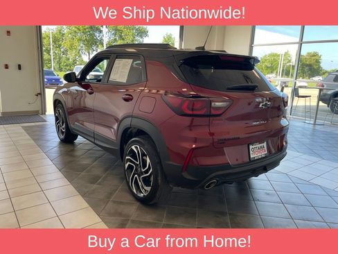 Used 2025 Chevrolet TrailBlazer RS w/ Convenience Package AWD/4WD image 7