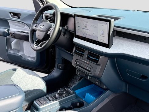 New 2026 Ford Maverick XLT image 5