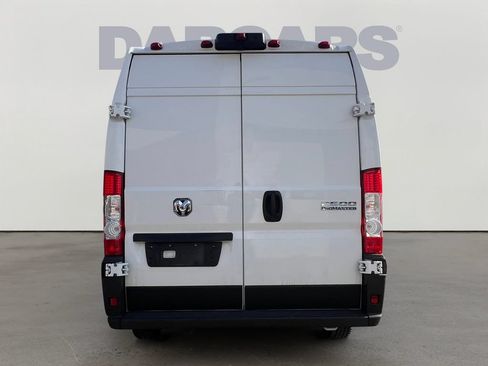 Used 2025 RAM ProMaster 2500 w/ Convenience Group FWD image 6