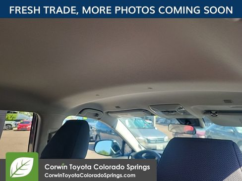 Used 2025 Toyota RAV4 XLE AWD/4WD image 7