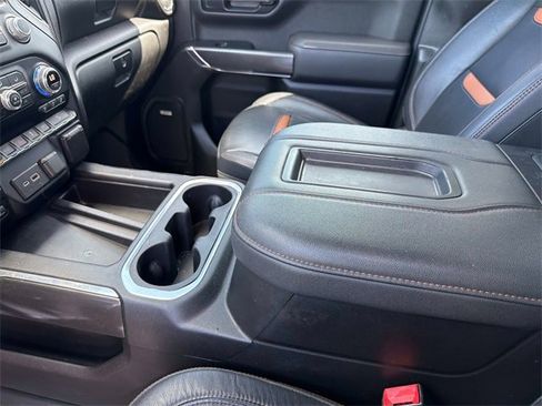 Used 2022 GMC Sierra 1500 AT4 w/ AT4 Premium Package image 24