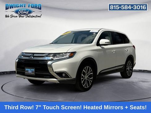 Used 2017 Mitsubishi Outlander SE FWD image 1