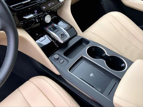 Certified 2026 Acura MDX FWD w/ Technology Package image 14