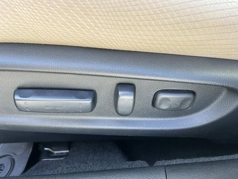 Used 2017 Honda Accord EX image 28