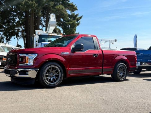 Used 2018 Ford F150 XLT w/ Equipment Group 301A Mid RWD image 3