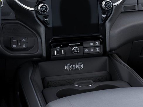 New 2026 RAM 2500 Big Horn AWD/4WD image 24