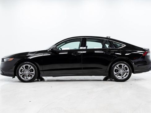 Used 2024 Honda Accord EX image 23