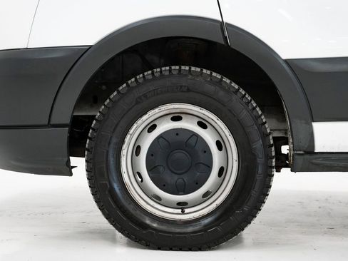 Used 2017 Ford Transit 250 130 Low Roof image 24