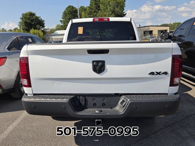 Used 2024 RAM 1500 Warlock AWD/4WD image 3