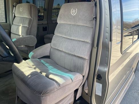 Used 1999 GMC Savana 1500 image 23