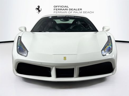 Certified 2016 Ferrari 488 GTB Base image 2