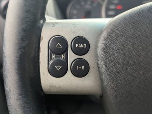 Used 2004 Pontiac Grand Prix GT2 w/ Leather Trim Pkg image 24