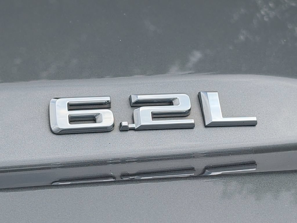 Used 2019 Chevrolet Silverado 1500 High Country w/ Technology Package AWD/4WD image 43