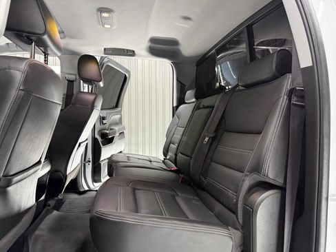 Used 2016 GMC Sierra 2500 Denali w/ Duramax Plus Package AWD/4WD image 23