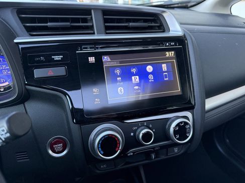 Used 2015 Honda Fit EX image 21