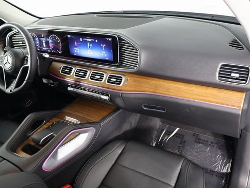 Used 2024 Mercedes-Benz GLE 350 4MATIC image 9