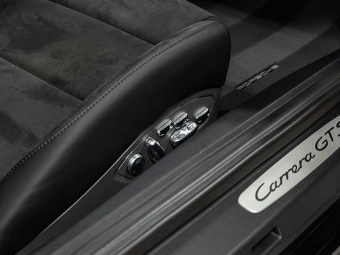 Used 2019 Porsche 911 Carrera GTS RWD image 79