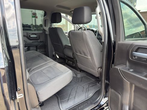Used 2022 Chevrolet Silverado 1500 LT AWD/4WD image 20
