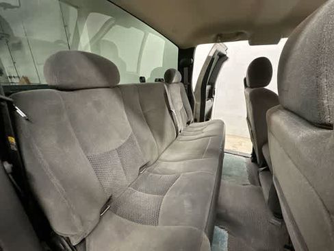 Used 2007 Chevrolet Silverado 1500 W/T w/ Light Duty Power Package AWD/4WD image 16