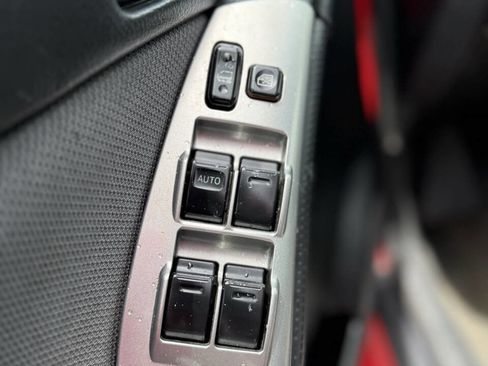 Used 2007 Toyota Matrix FWD image 16