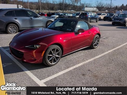 Used 2022 MAZDA MX-5 Miata Grand Touring image 1