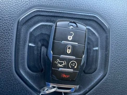 Used 2022 RAM 1500 Laramie RWD image 25