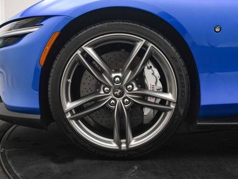 Used 2025 Ferrari Roma Spider image 35