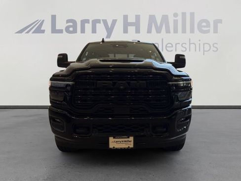 New 2026 RAM 2500 Limited AWD/4WD image 8