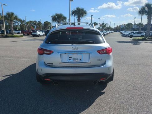 Used 2011 INFINITI FX35 AWD w/ Premium Pkg image 6