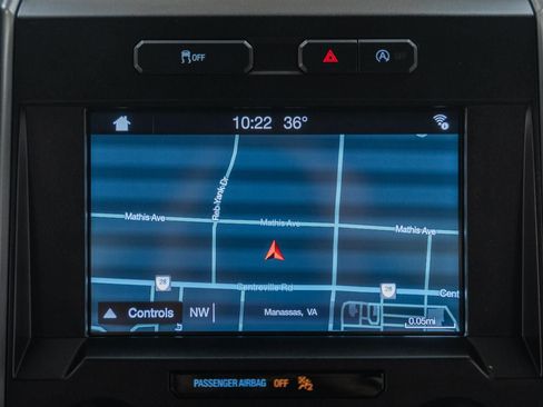 Used 2018 Ford F150 XLT w/ Equipment Group 302A Luxury image 25