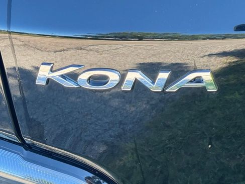 Used 2023 Hyundai Kona SEL w/ Cargo Package AWD/4WD image 9