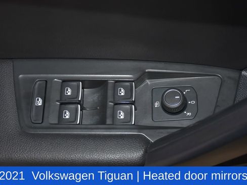 Used 2021 Volkswagen Tiguan SE image 20