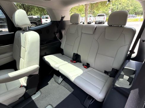 Used 2022 Kia Telluride SX image 15