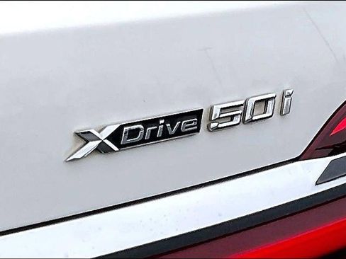 Used 2019 BMW X7 xDrive50i w/ Premium Package image 24