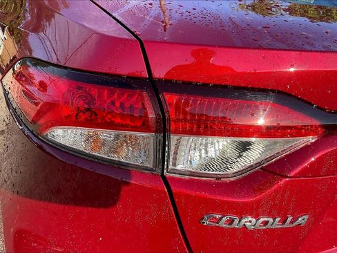 Used 2026 Toyota Corolla LE FWD image 28