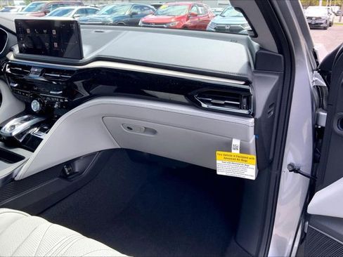 New 2026 Acura MDX SH-AWD w/ Advance Package image 15