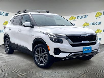 Used 2023 Kia Seltos S w/ Navigation Package