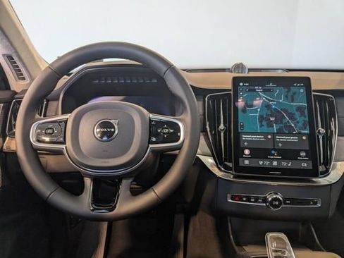 New 2026 Volvo XC90 B6 Ultra w/ Lounge Package AWD/4WD image 13