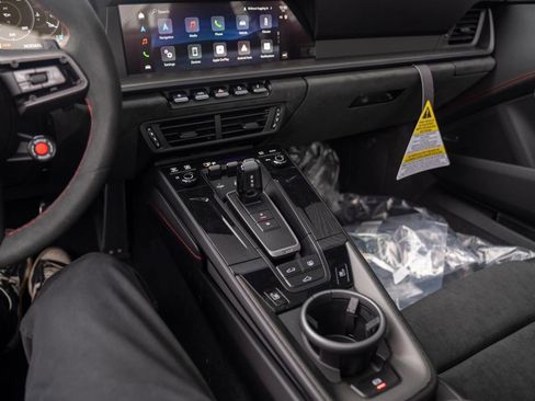 New 2026 Porsche 911 Carrera GTS image 21
