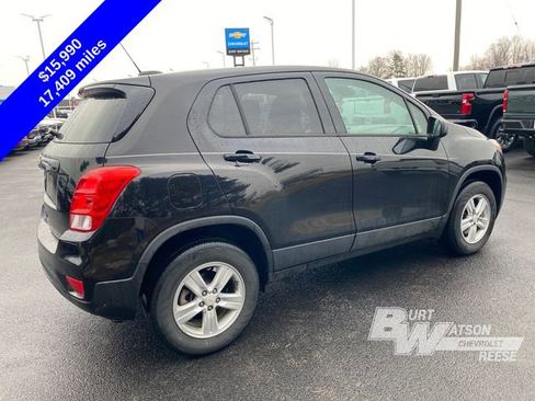 Used 2020 Chevrolet Trax LS w/ Tint and Cruise Package image 7