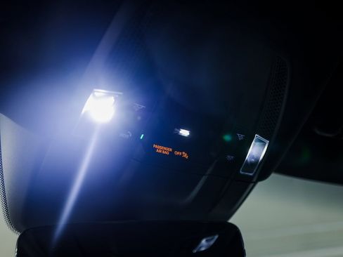 Used 2024 Porsche Taycan 4S image 21