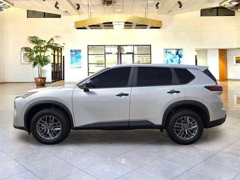Certified 2024 Nissan Rogue S AWD/4WD image 8