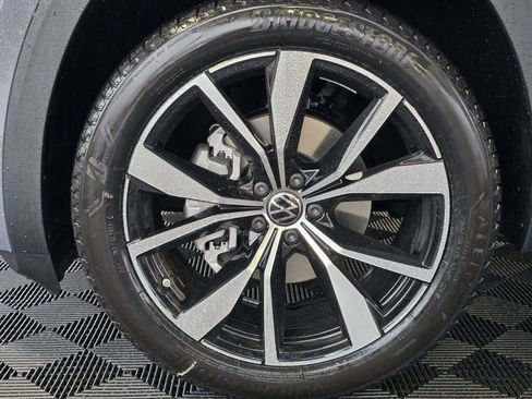 New 2026 Volkswagen Atlas SEL Premium R-Line image 11