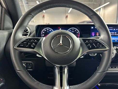 Certified 2026 Mercedes-Benz GLA 250 4MATIC image 28