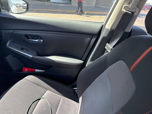 Used 2024 Nissan Sentra SR FWD image 4