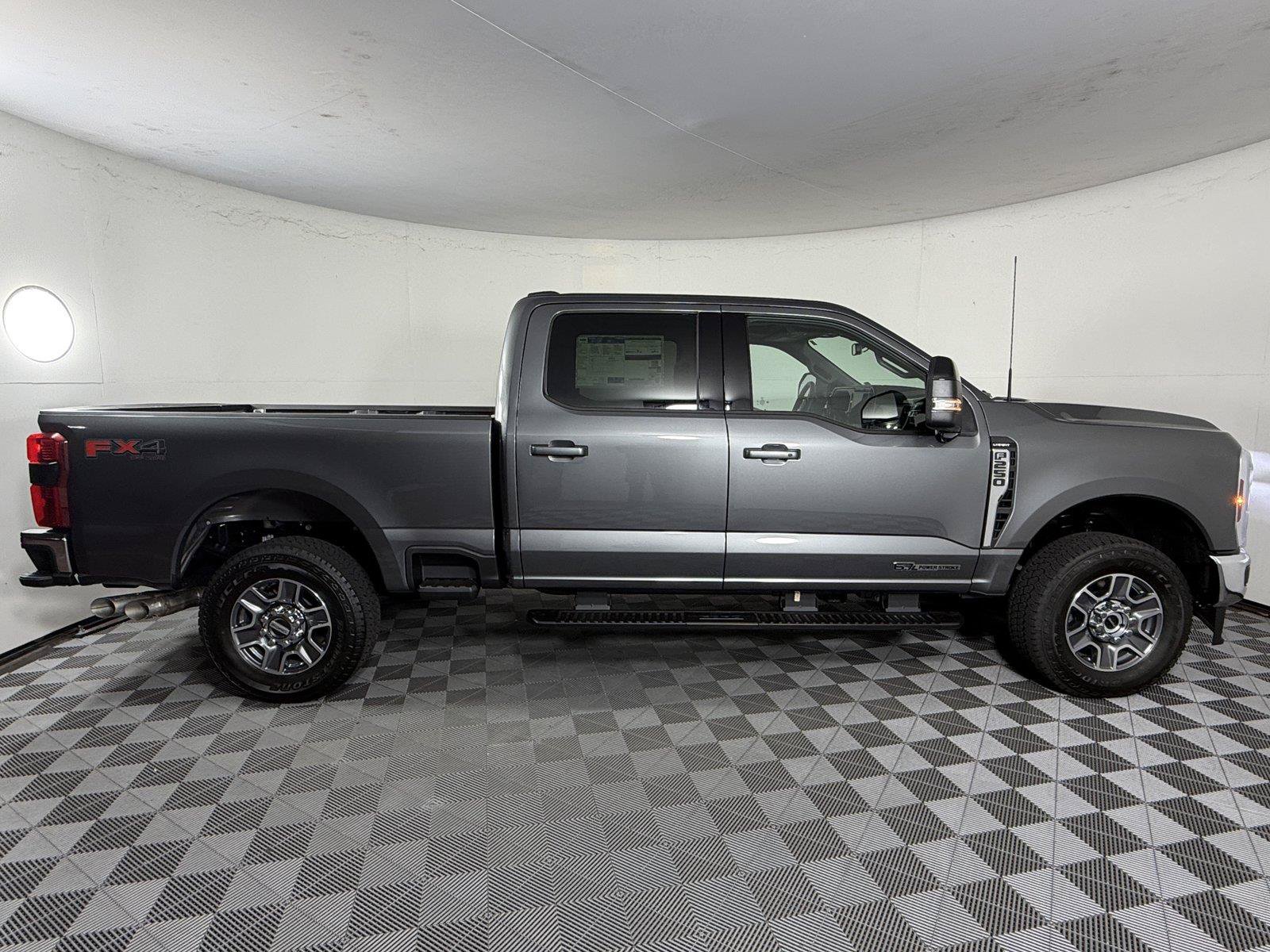 New 2026 Ford F250 Lariat w/ Lariat Premium Package AWD/4WD image 8