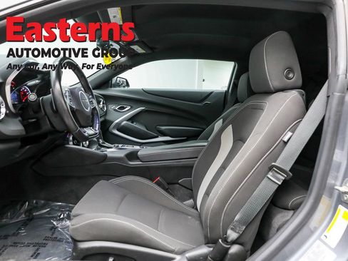 Used 2021 Chevrolet Camaro LT image 14